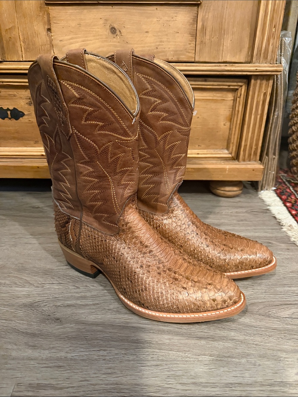 Cody James Python Boots - Picture 4 of 10